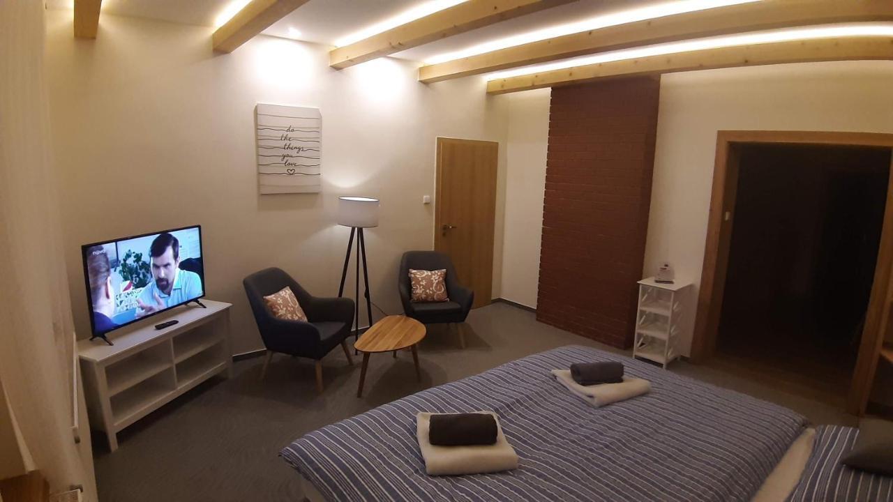 Three Apartment Františkovy Lázně Eksteriør bilde